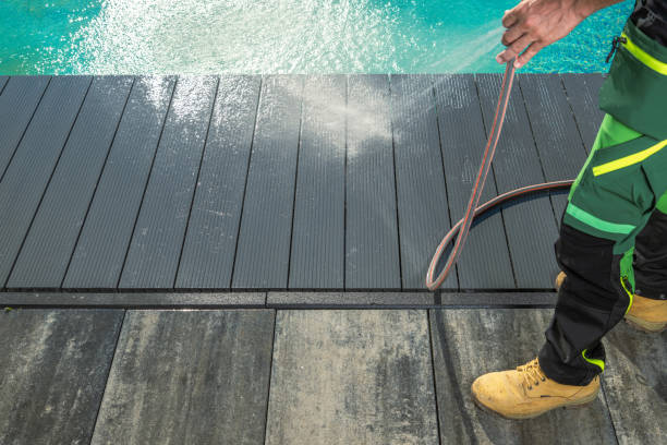Best Deck Pressure Washing  in Thiells, NY